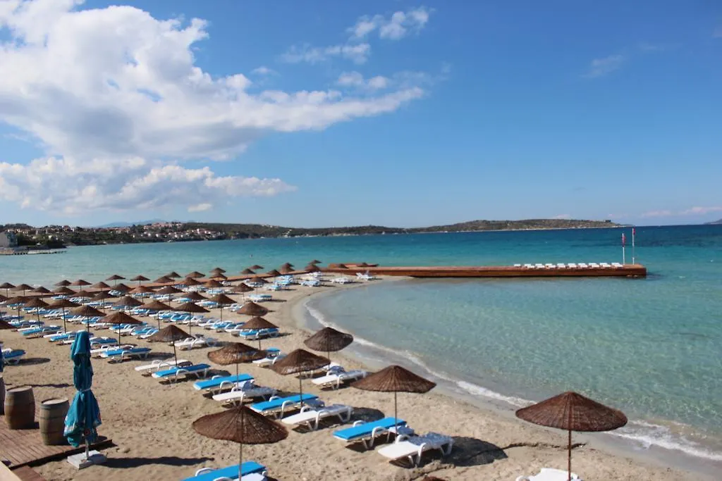 A 11 Hotel Çeşme 4*,