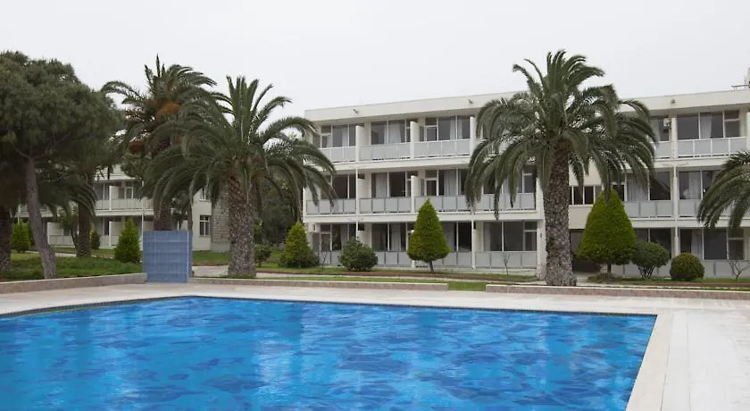 A 11 Hotel Çeşme