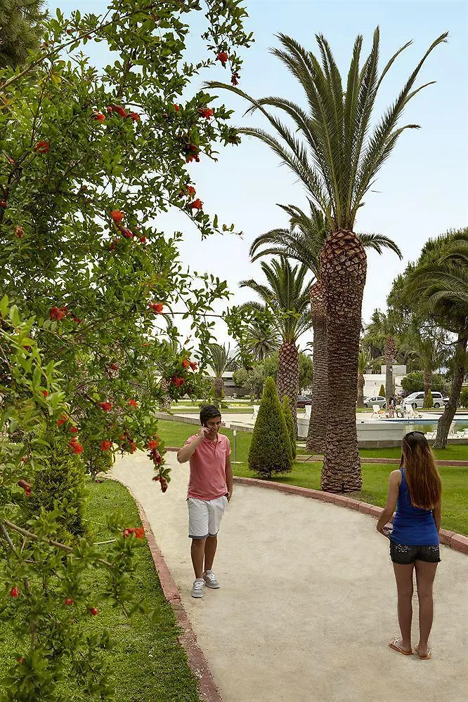 A 11 Hotel Çeşme 4*,