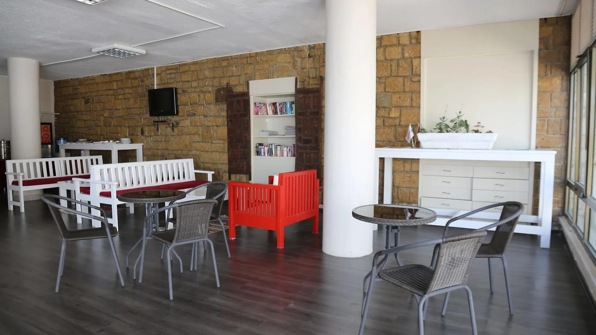 A 11 Hotel Çeşme 4*,