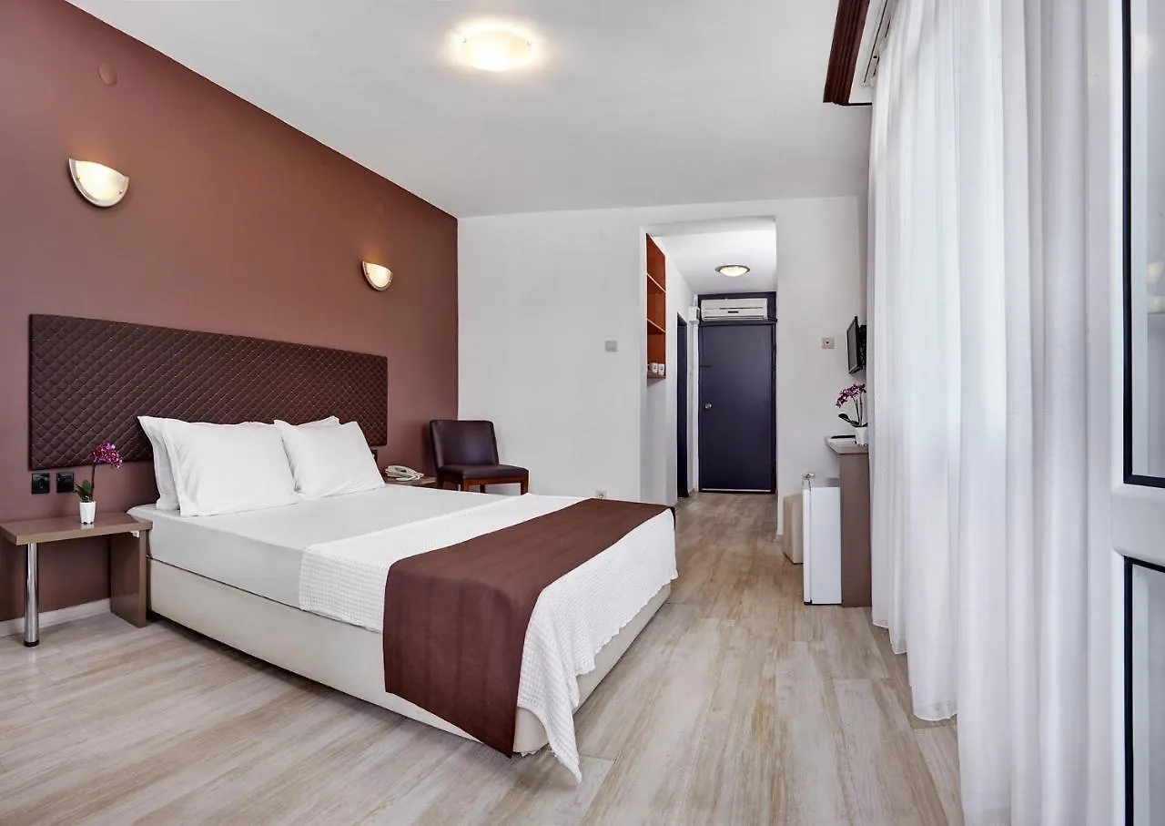 A 11 Hotel Çeşme 4*,  تركيا